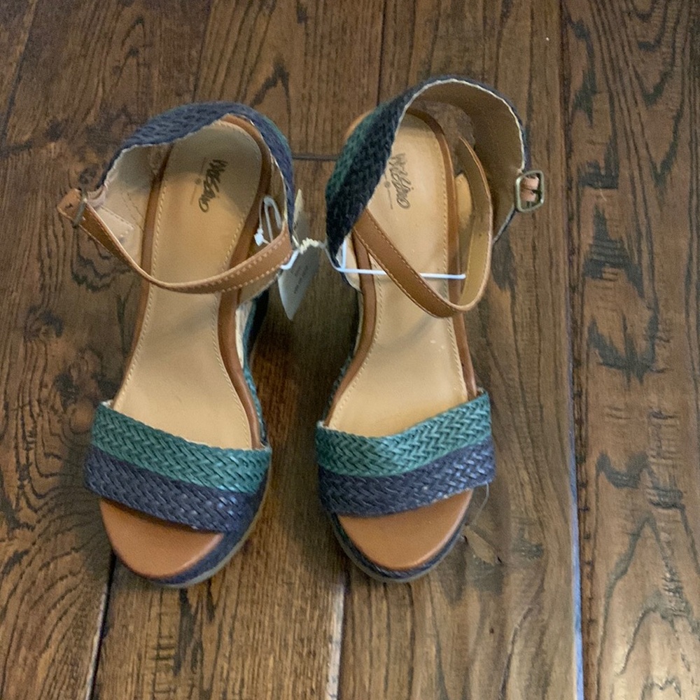 Mossino wedges - New